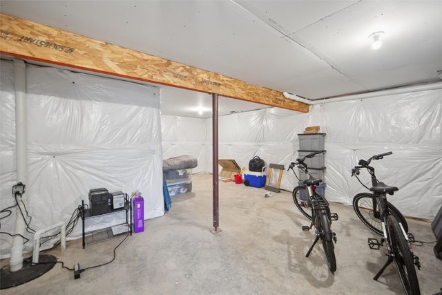 3202 NE 4th Lane, Ankeny, IA 50021