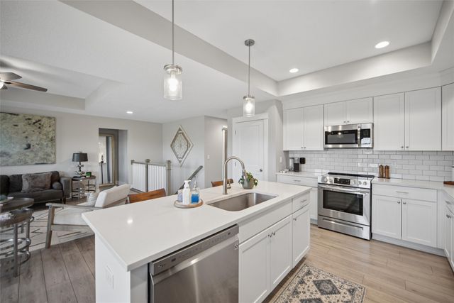 3202 NE 4th Lane, Ankeny, IA 50021