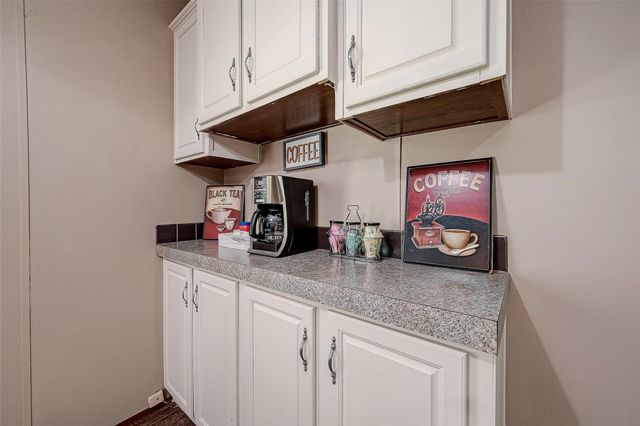 210 Lake Drive, Freeport, TX 77541