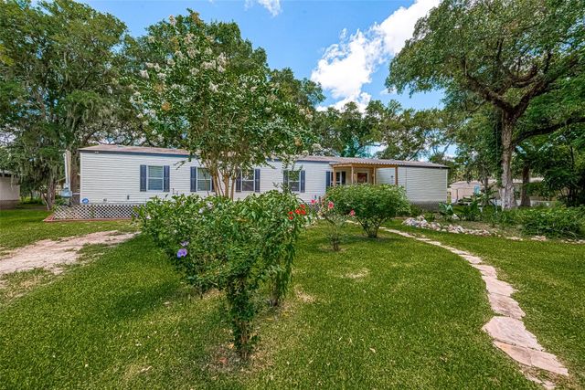 210 Lake Drive, Freeport, TX 77541