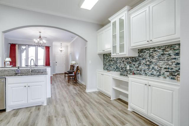 5907 104th Street, Lubbock, TX 79424