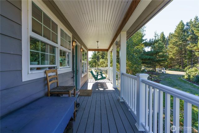 34600 W Lane W, Oysterville, WA 98641