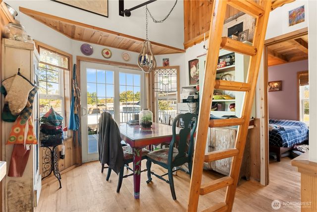 34600 W Lane W, Oysterville, WA 98641