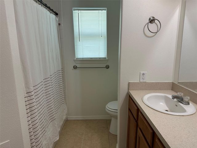 107 Grover Street, Ellinger, TX 78938