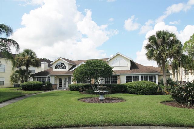 5004 LAGUNA BAY CIRCLE 49, Kissimmee, FL 34746