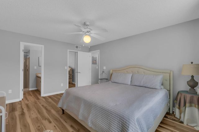 5004 LAGUNA BAY CIRCLE 49, Kissimmee, FL 34746