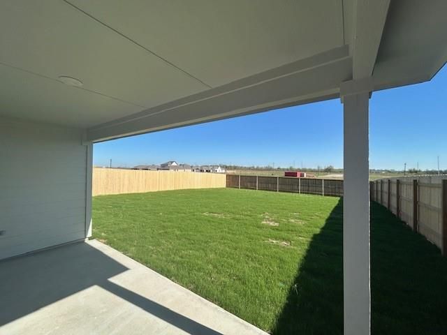 214 Perry PL, Rockdale, TX 76567