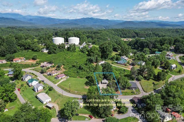 790 W Tate Street, Marion, NC 28752