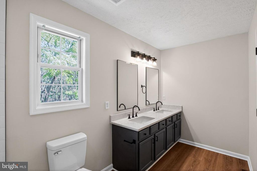 Image 15 of property listing at 21493 HILLARY CT, Lexington Park, MD 20653