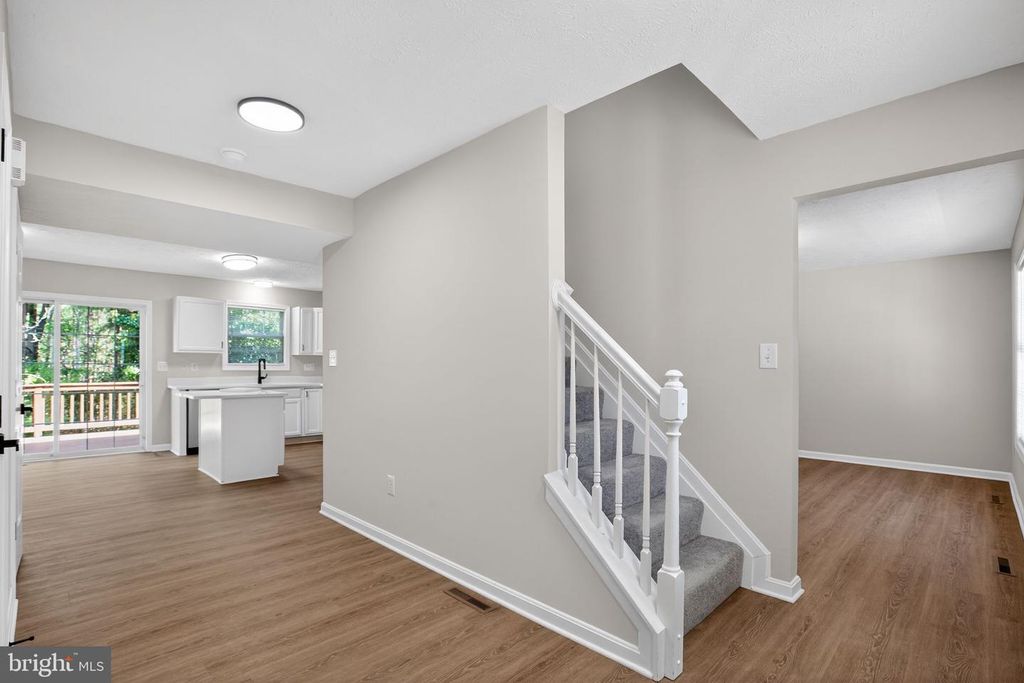 Image 23 of property listing at 21493 HILLARY CT, Lexington Park, MD 20653