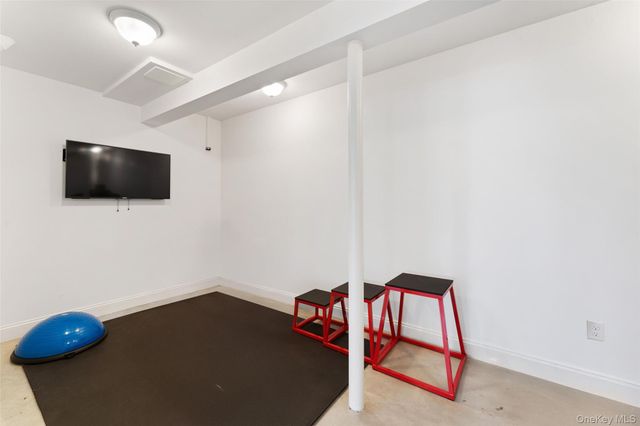 2 Belmont Drive, Irvington, NY 10533