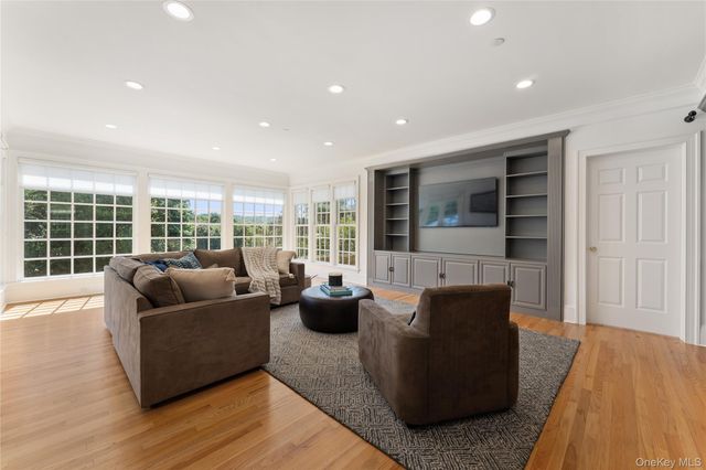 2 Belmont Drive, Irvington, NY 10533