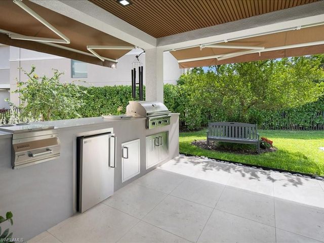 13560 Mandarin CIR, Naples, FL 34109