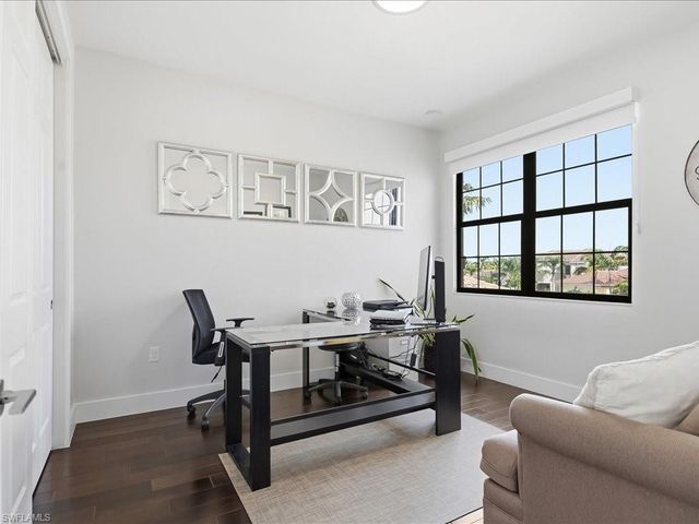 13560 Mandarin CIR, Naples, FL 34109