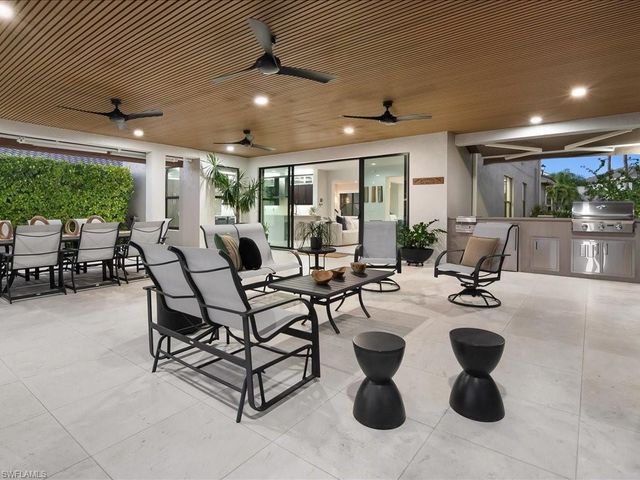 13560 Mandarin CIR, Naples, FL 34109