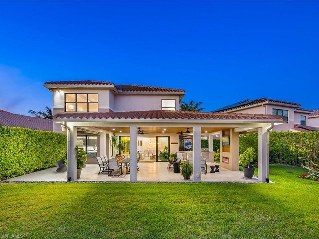 13560 Mandarin CIR, Naples, FL 34109