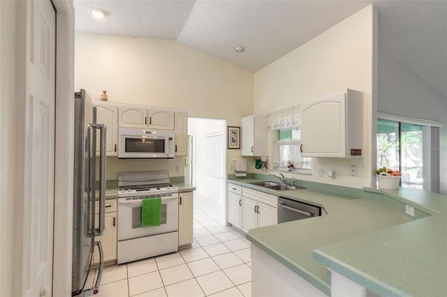 39 PRINCESS RUTH LANE, Palm Coast, FL 32164