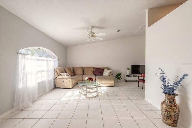 39 PRINCESS RUTH LANE, Palm Coast, FL 32164