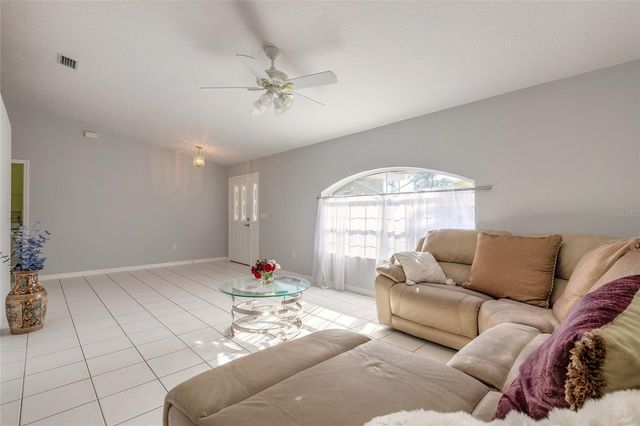 39 PRINCESS RUTH LANE, Palm Coast, FL 32164