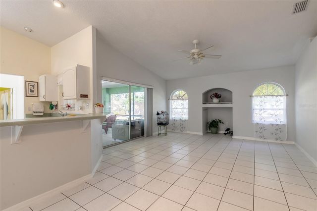 39 PRINCESS RUTH LANE, Palm Coast, FL 32164