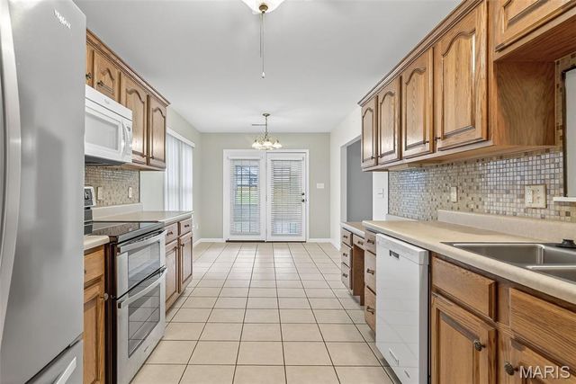 102 Black Oak Drive A, Park Hills, MO 63601