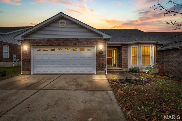 102 Black Oak Drive A, Park Hills, MO 63601