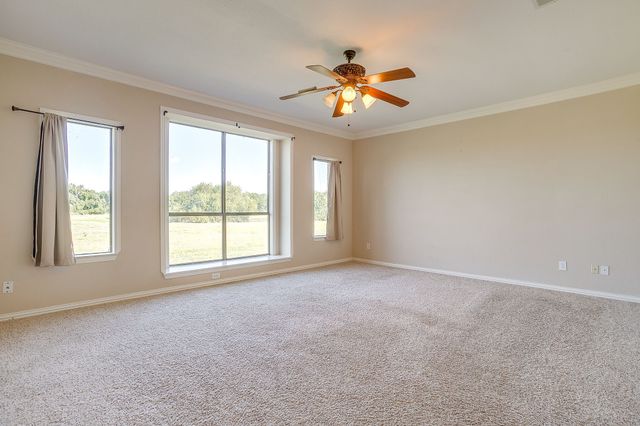 1802 Yucatan Drive, Granbury, TX 76048