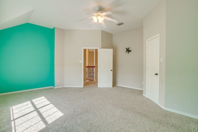 1802 Yucatan Drive, Granbury, TX 76048