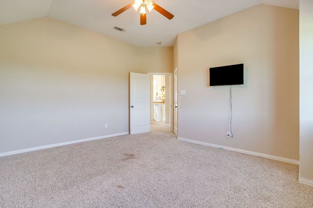 1802 Yucatan Drive, Granbury, TX 76048