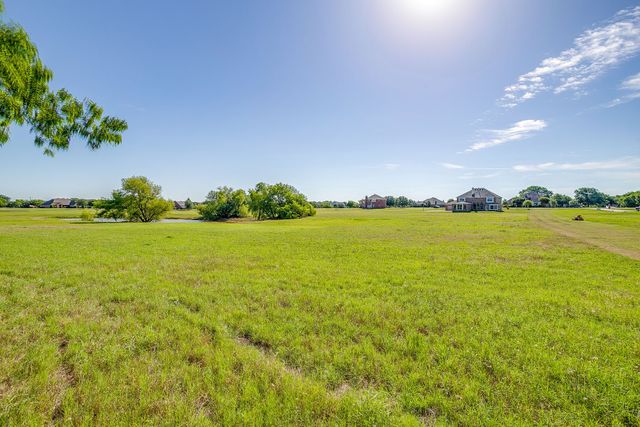 1802 Yucatan Drive, Granbury, TX 76048