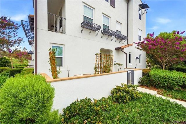 1838 Arroyo Willow Lane, Carlsbad, CA 92011