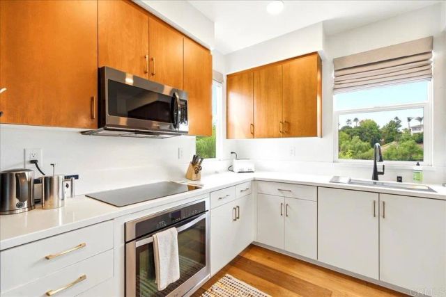 1838 Arroyo Willow Lane, Carlsbad, CA 92011