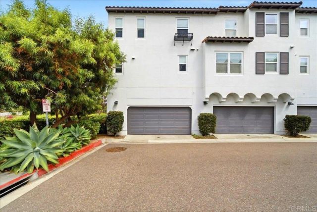 1838 Arroyo Willow Lane, Carlsbad, CA 92011