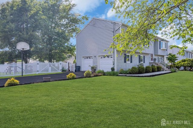 630 Harvard Avenue, South Plainfield, NJ 07080