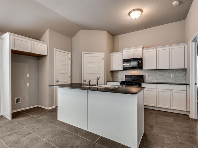 9036 SW 46th Street, Oklahoma City, OK 73179