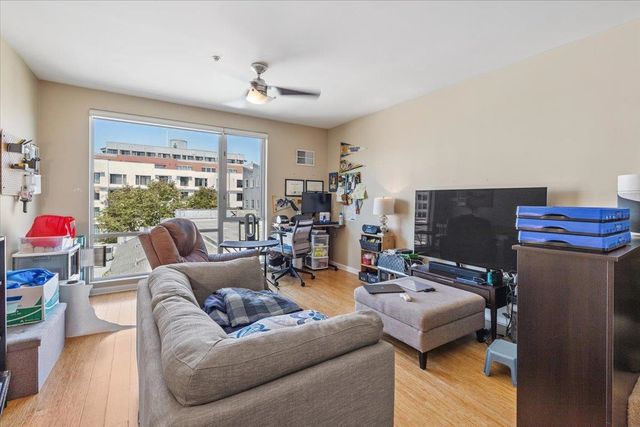 200 2Nd St 309, Oakland, CA 94607