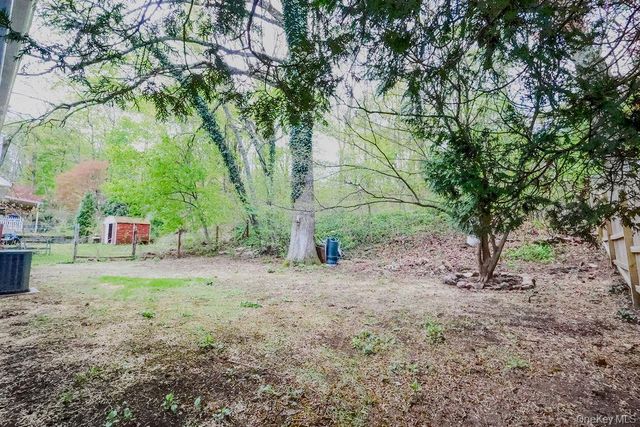 1011 Parkway Place, Peekskill, NY 10566
