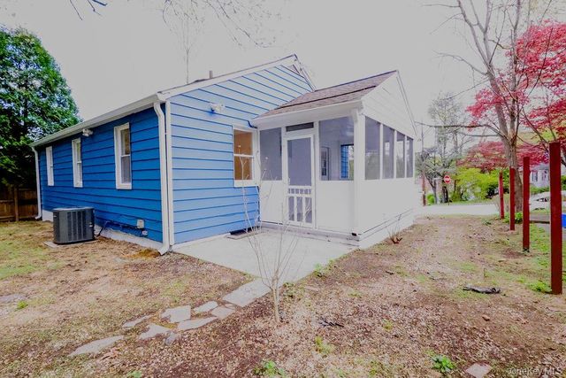 1011 Parkway Place, Peekskill, NY 10566