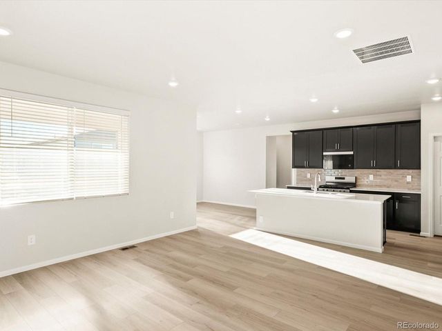 1626 Rumley Creek Dr, Windsor, CO 80550