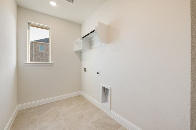 2012 Beeflower Street, Celina, TX 75009