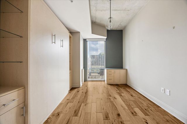 360 Nueces ST 1411, Austin, TX 78701