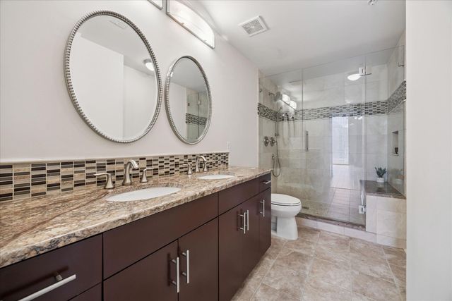 360 Nueces ST 1411, Austin, TX 78701