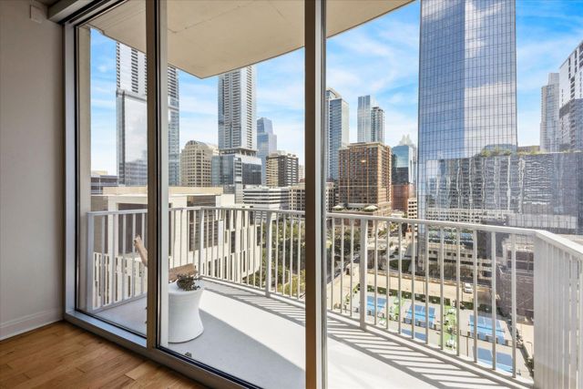 360 Nueces ST 1411, Austin, TX 78701