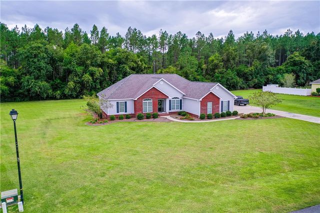 4131 Mulligan Circle, Blackshear, GA 31516