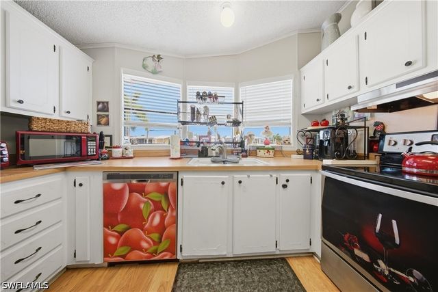 181 Chisholm TRL, North Fort Myers, FL 33917