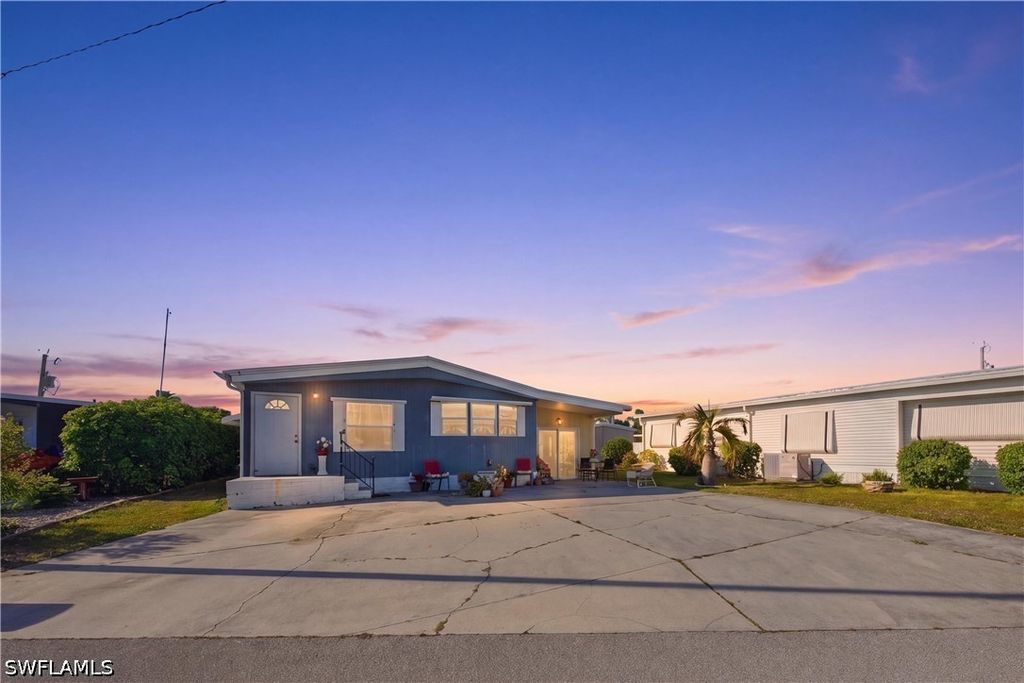 181 Chisholm TRL, North Fort Myers, FL 33917