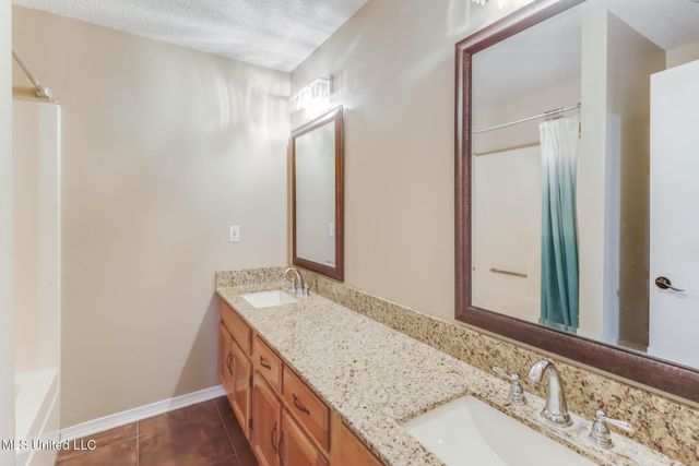 3225 N 5th Street, Ocean Springs, MS 39564