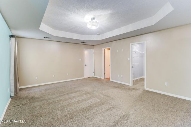 3225 N 5th Street, Ocean Springs, MS 39564