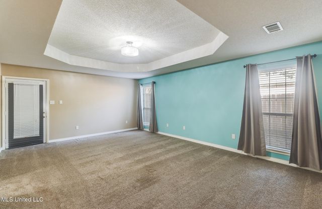 3225 N 5th Street, Ocean Springs, MS 39564