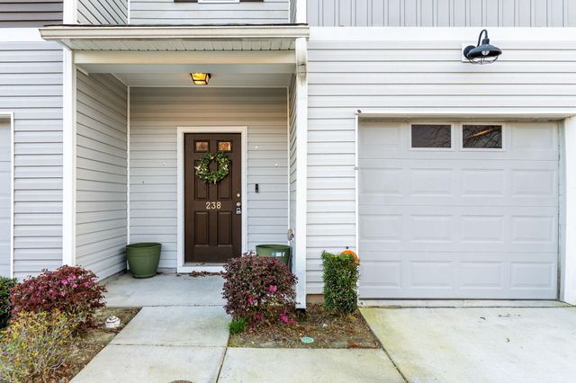 238 Buchanan Circle, Goose Creek, SC 29445